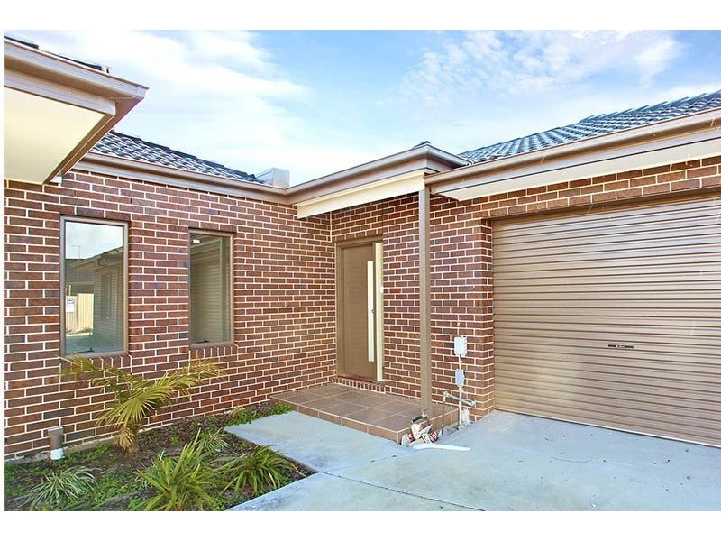 2/8 Mavora Place, South Morang VIC 3752