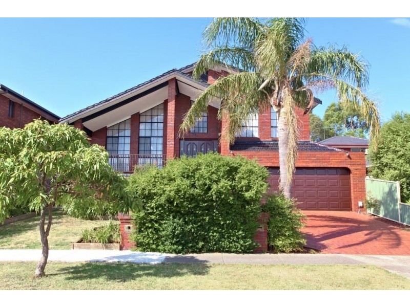 24 Pulford Crescent, Mill Park VIC 3082