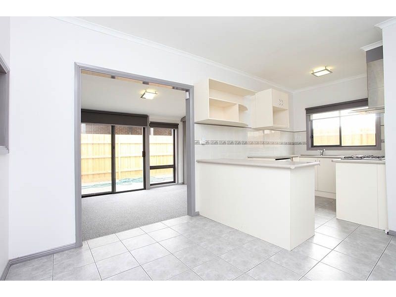 1/36 Heyington Avenue, Thomastown VIC 3074