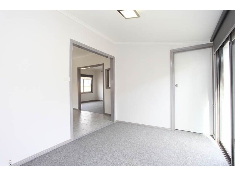 1/36 Heyington Avenue, Thomastown VIC 3074