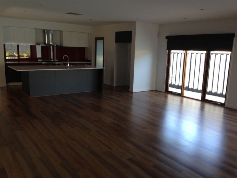 9 Pavilion Boulevard, Wollert VIC 3750