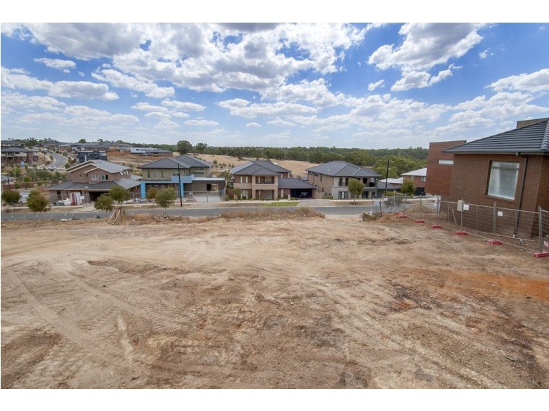 15 Hillhouse Crescent, Bundoora VIC 3083