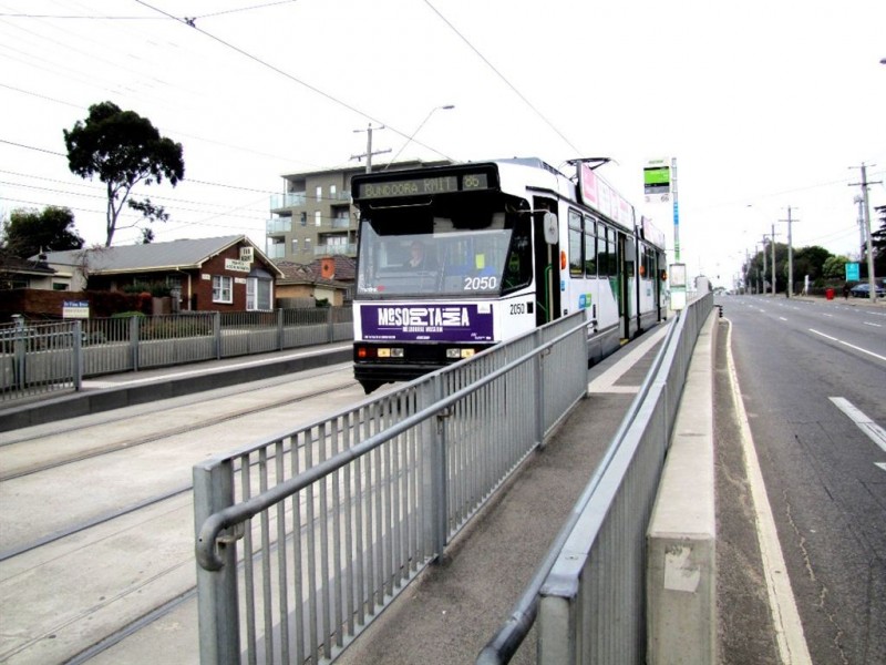 15 Hillhouse Crescent, Bundoora VIC 3083