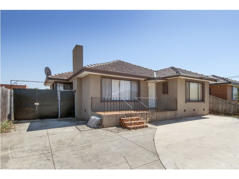 22 Juniper Crescent, Thomastown VIC 3074