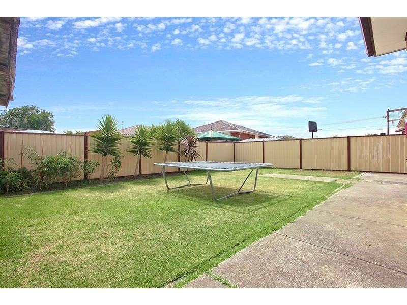 51 Fernshaw Street, Thomastown VIC 3074