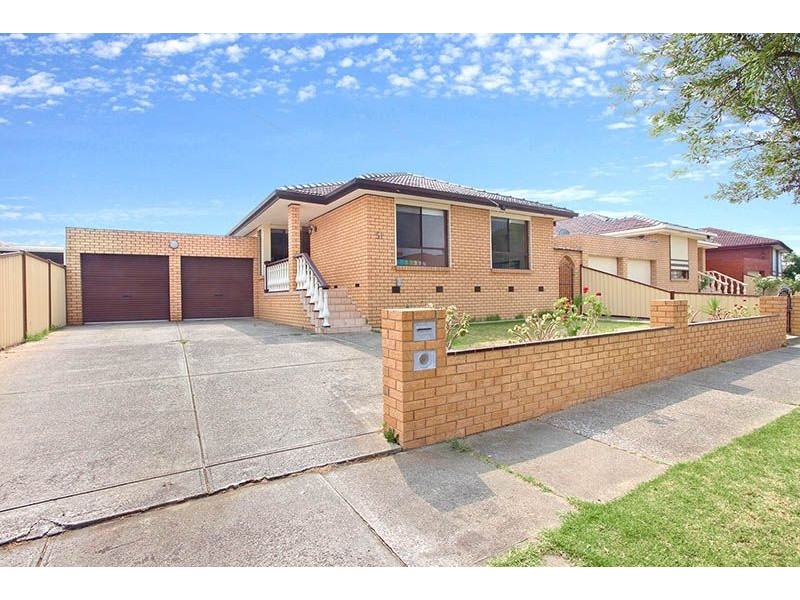51 Fernshaw Street, Thomastown VIC 3074