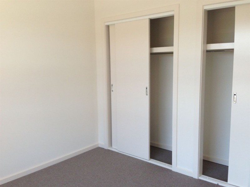 2/34 Messmate Street, Lalor VIC 3075