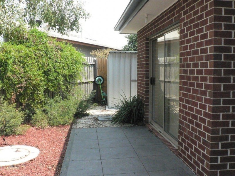 4/21 Lynne Street, Lalor VIC 3075