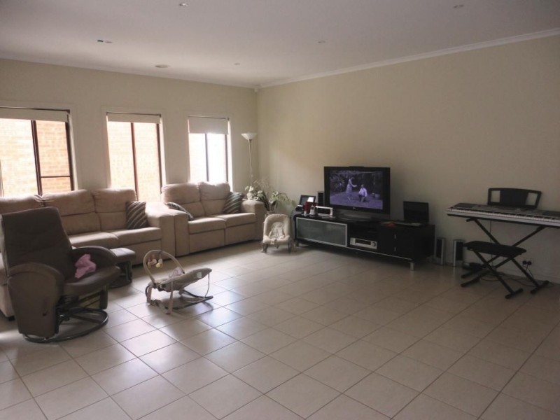 100 Redding Rise, Epping VIC 3076