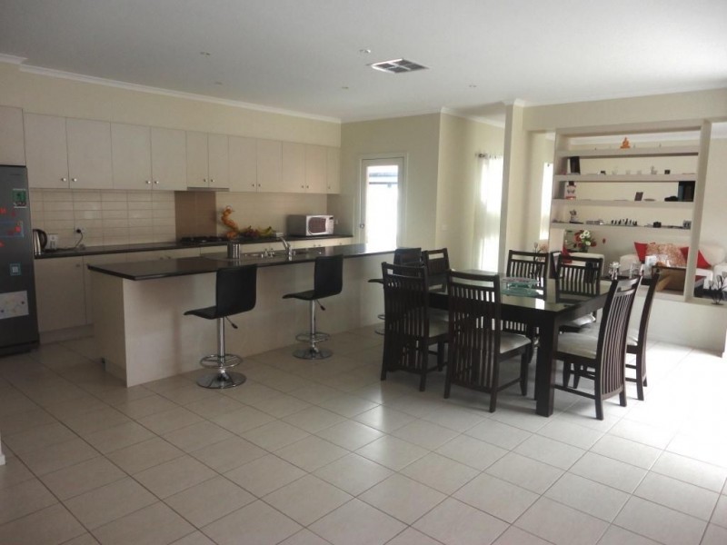 100 Redding Rise, Epping VIC 3076