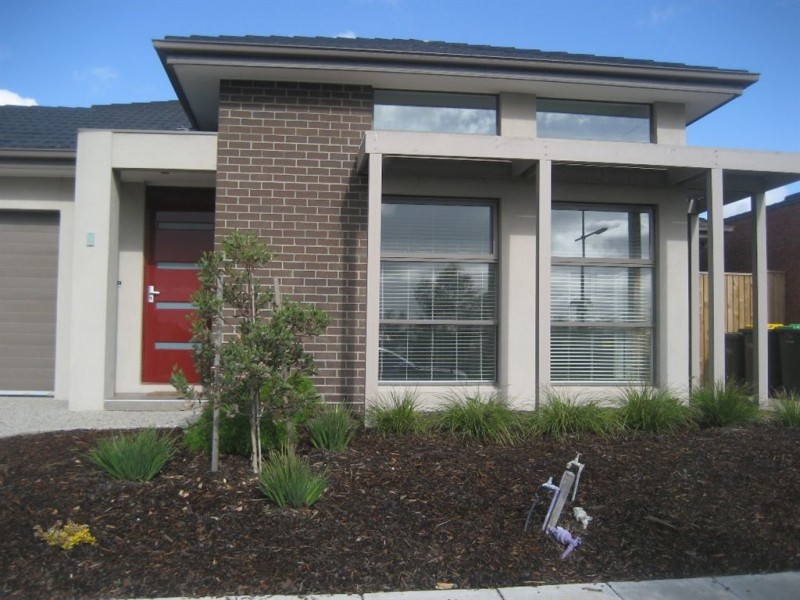 9 Brunswick Drive, Epping VIC 3076