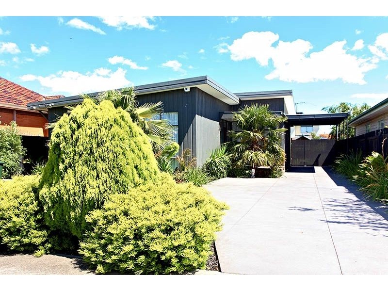 41 Alexander Avenue, Thomastown VIC 3074