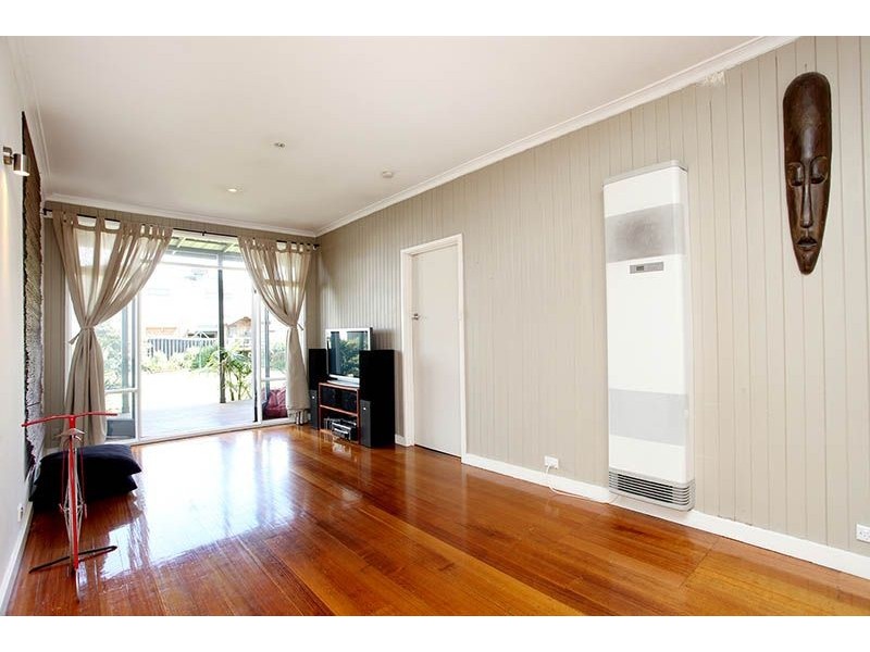 41 Alexander Avenue, Thomastown VIC 3074