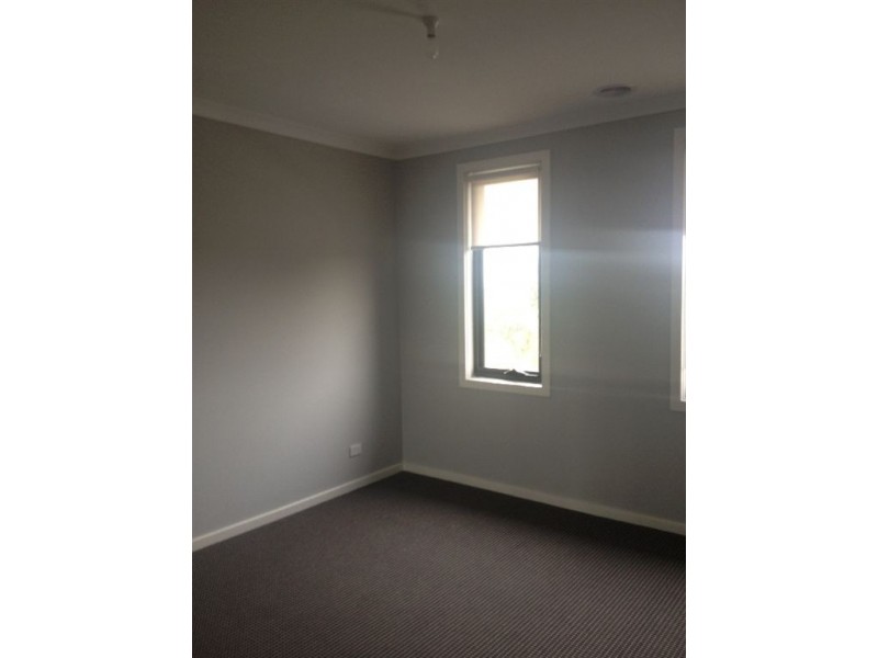 14 Teal Crescent, Lalor VIC 3075