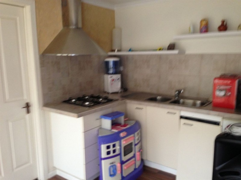 6 Clover Court, Thomastown VIC 3074