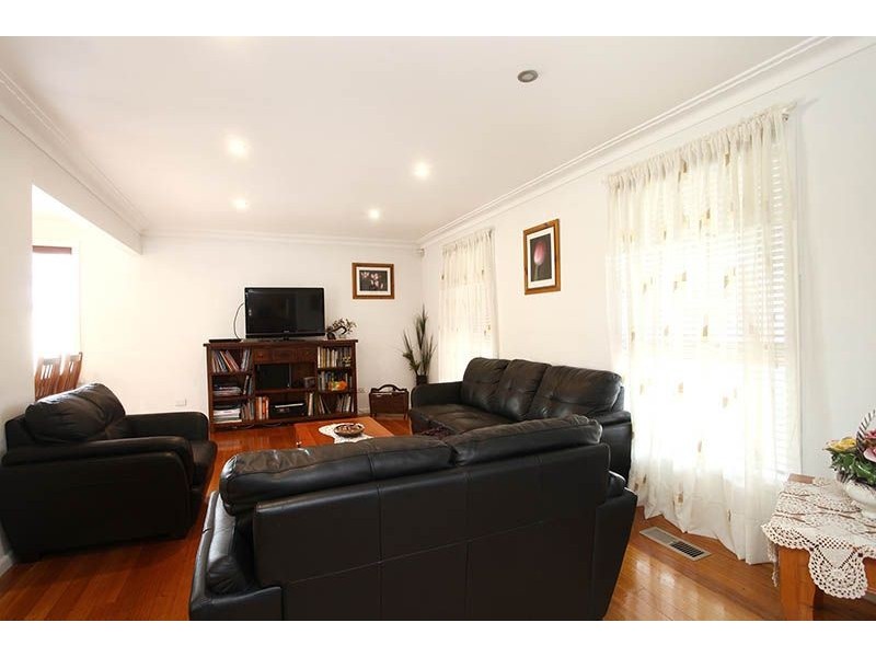 99 Main Street, Thomastown VIC 3074