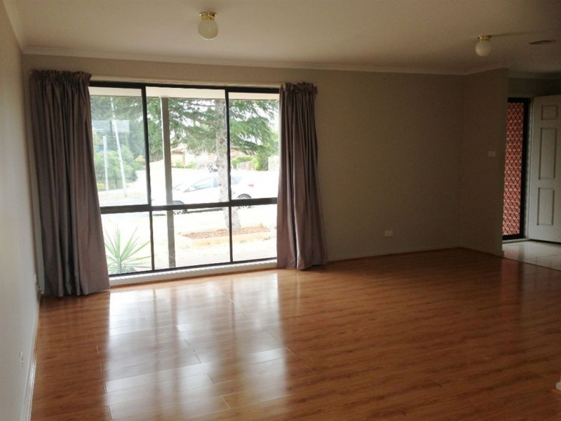 22 Crampton Crescent, Mill Park VIC 3082
