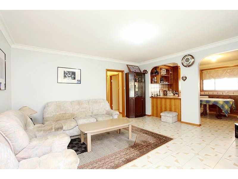 46 Barry Road, Thomastown VIC 3074