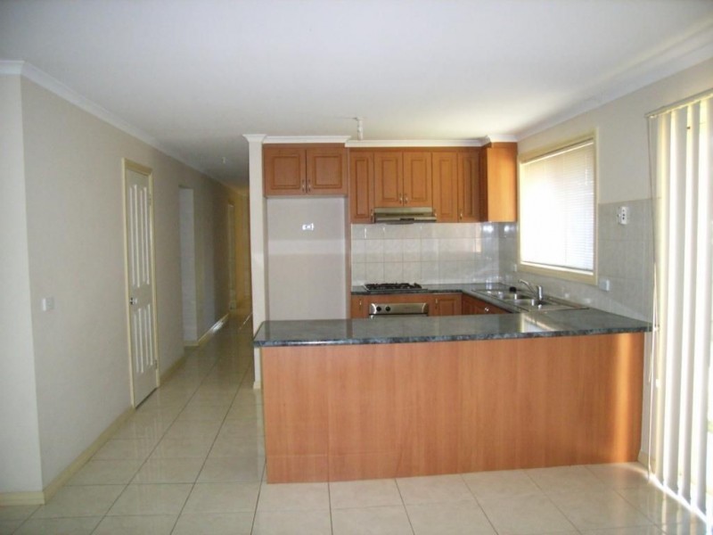 1/11 Pleasant Road, Thomastown VIC 3074