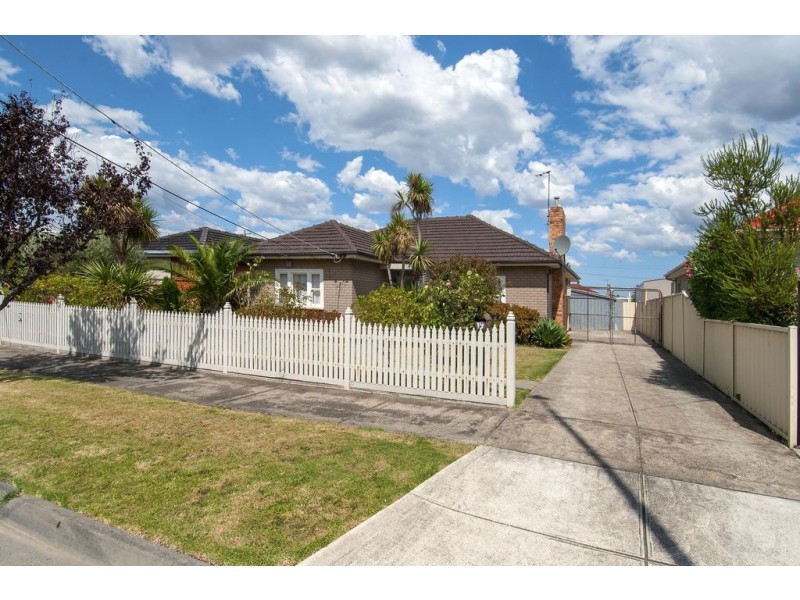 19 Cedar Street, Thomastown VIC 3074