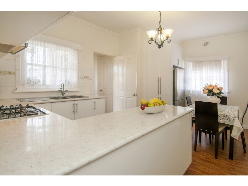 19 Cedar Street, Thomastown VIC 3074