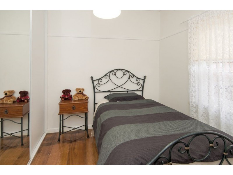 19 Cedar Street, Thomastown VIC 3074