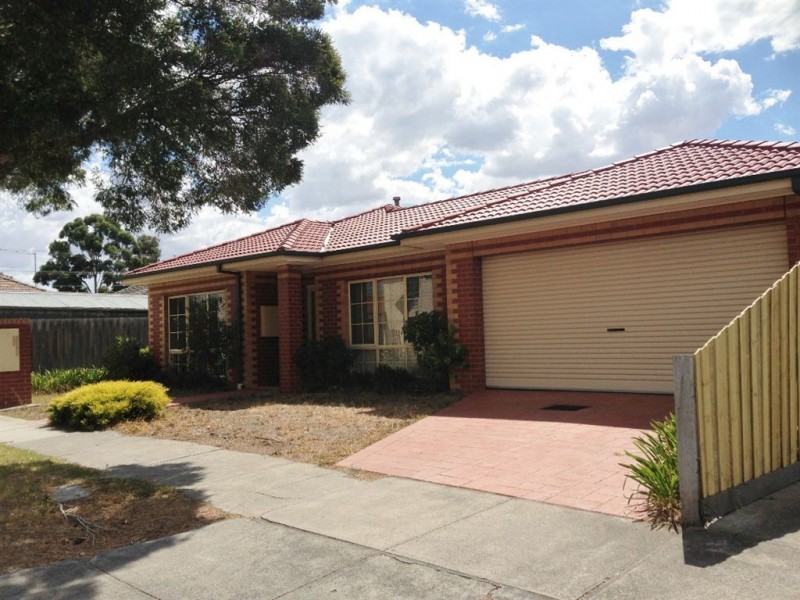 1/2 Dorothy Ave, Thomastown VIC 3074