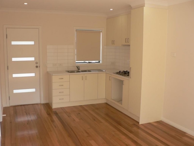 3/13 Edna Street, Thomastown VIC 3074