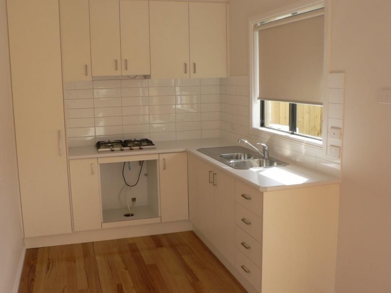 1/13 Edna Street, Thomastown VIC 3074