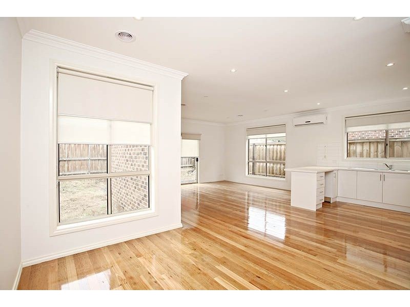 7 Vista Way, South Morang VIC 3752