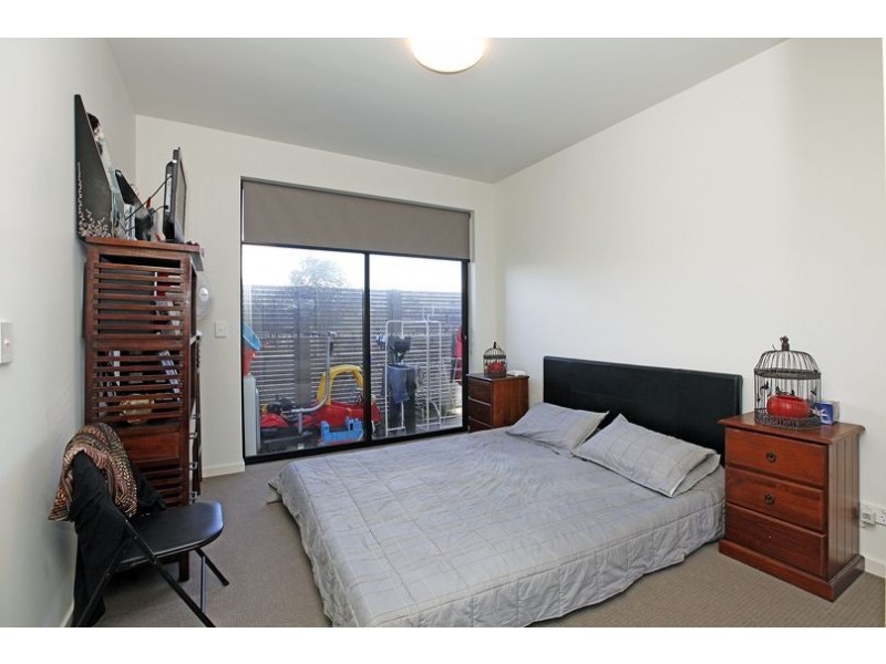 2/90 Epping Road, Epping VIC 3076