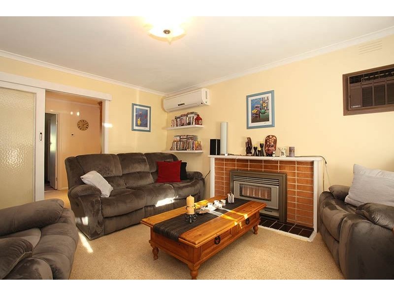 4 Philip Court, Thomastown VIC 3074