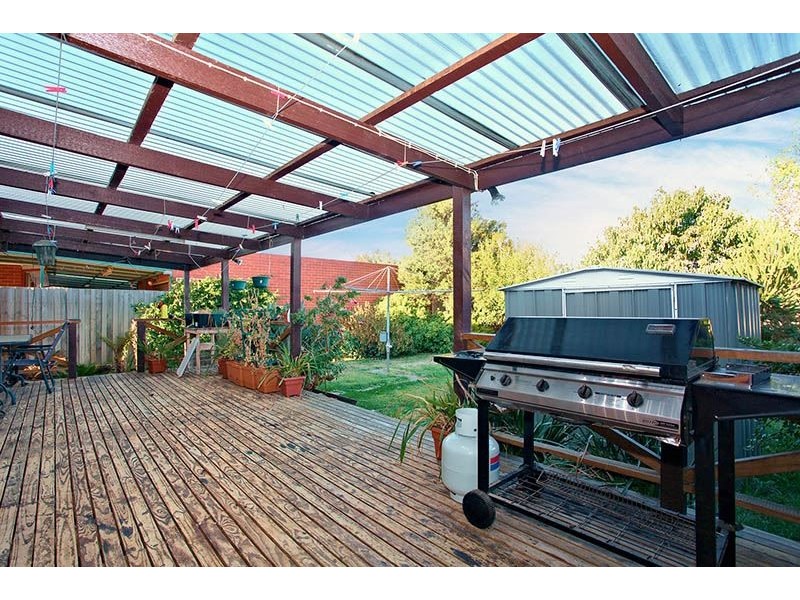 4 Philip Court, Thomastown VIC 3074