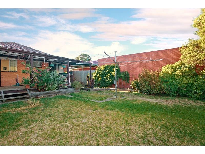 4 Philip Court, Thomastown VIC 3074