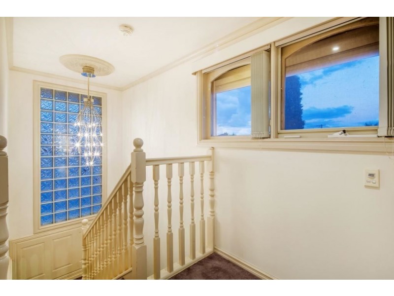 2 Everest Court, Lalor VIC 3075