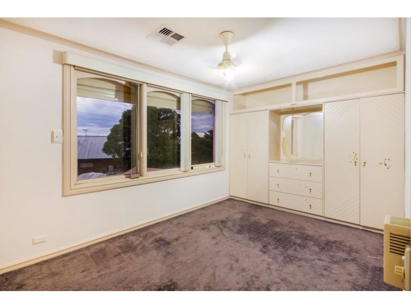 2 Everest Court, Lalor VIC 3075