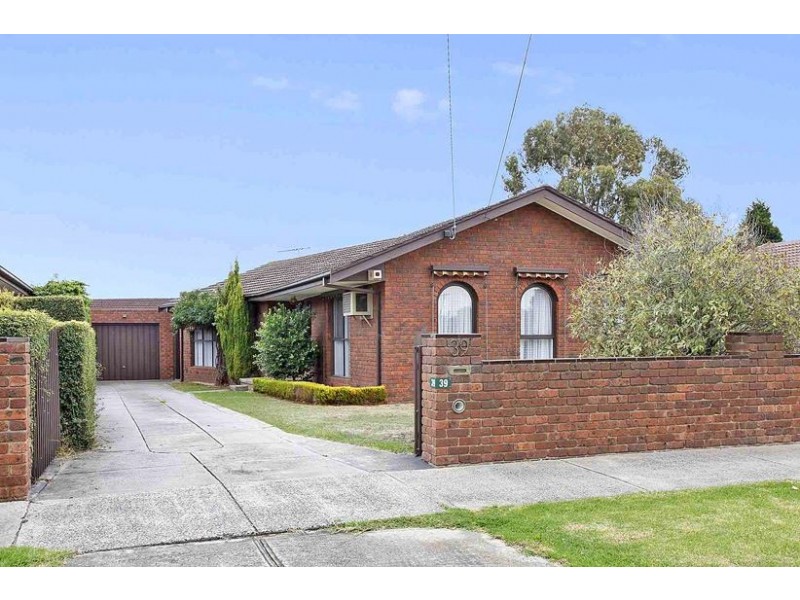 39 Hendersons Road, Epping VIC 3076