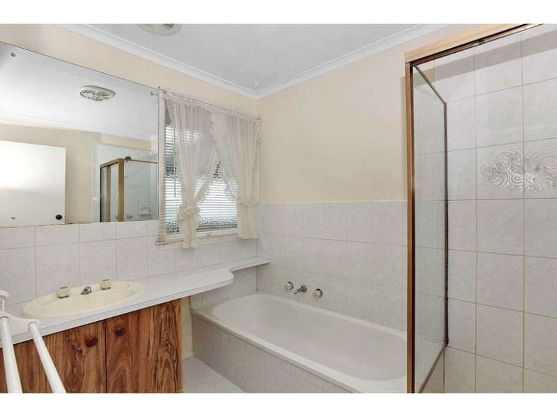 39 Hendersons Road, Epping VIC 3076