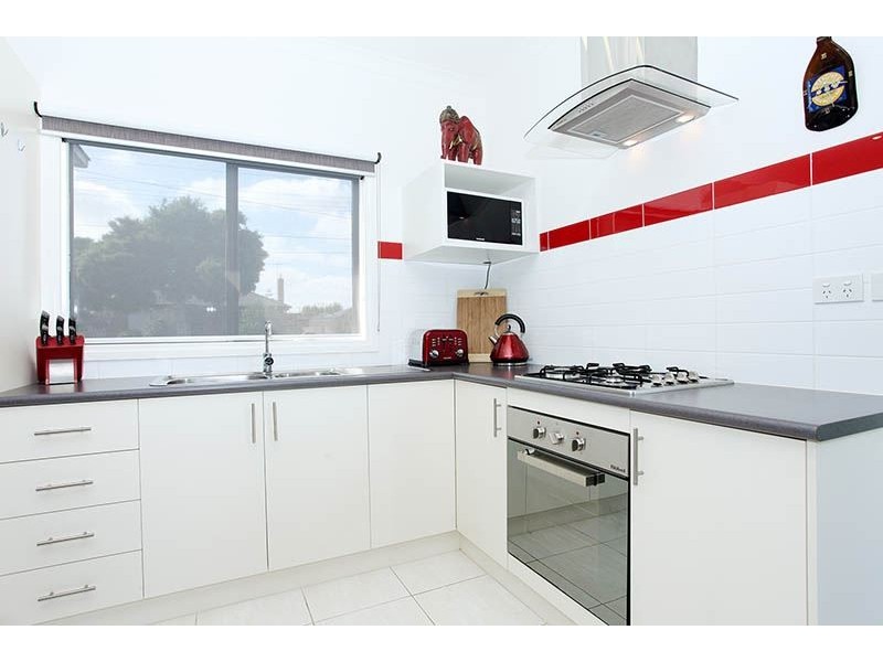 1/19 Poplar Street, Thomastown VIC 3074