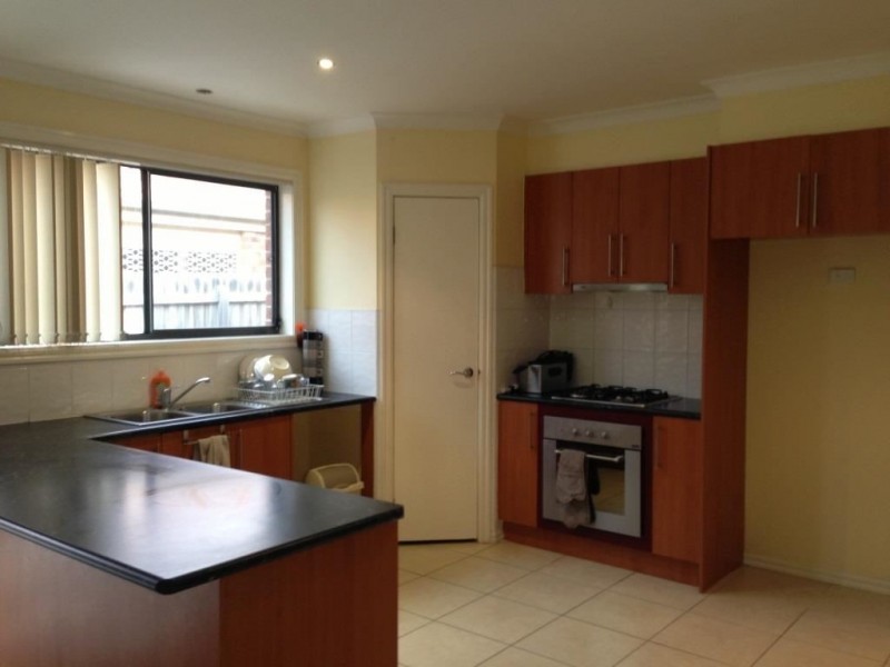 28 Stafford Street, South Morang VIC 3752