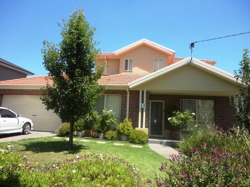 1/17 View Street, Reservoir VIC 3073