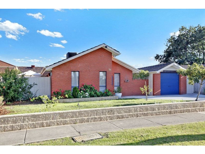 54 Pandora Avenue, Thomastown VIC 3074
