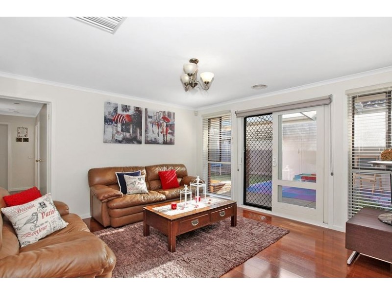 54 Pandora Avenue, Thomastown VIC 3074