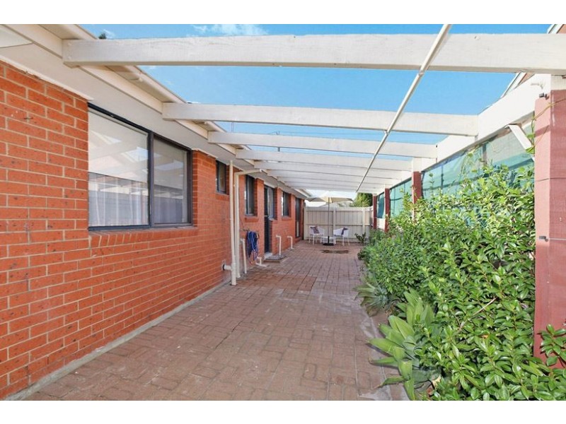 54 Pandora Avenue, Thomastown VIC 3074