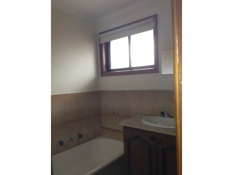 9/20 Spring Street, Thomastown VIC 3074