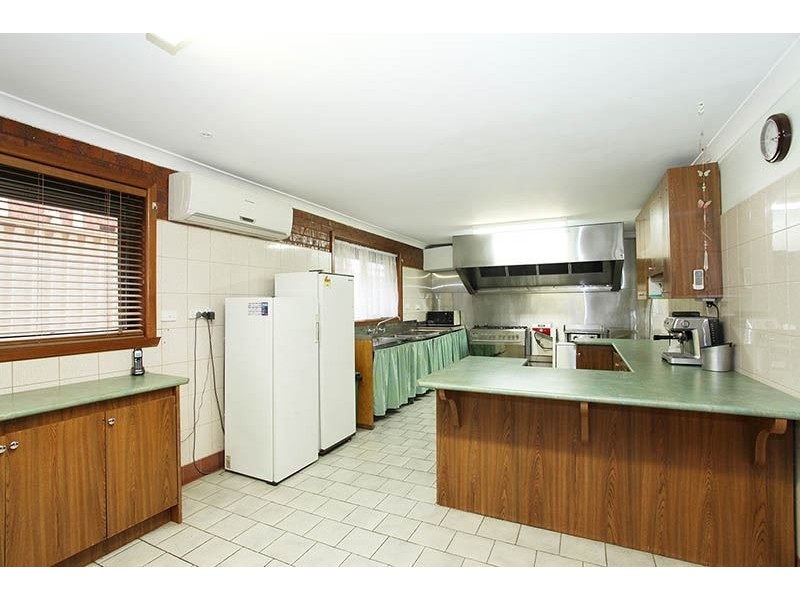 88 Barry Road, Thomastown VIC 3074