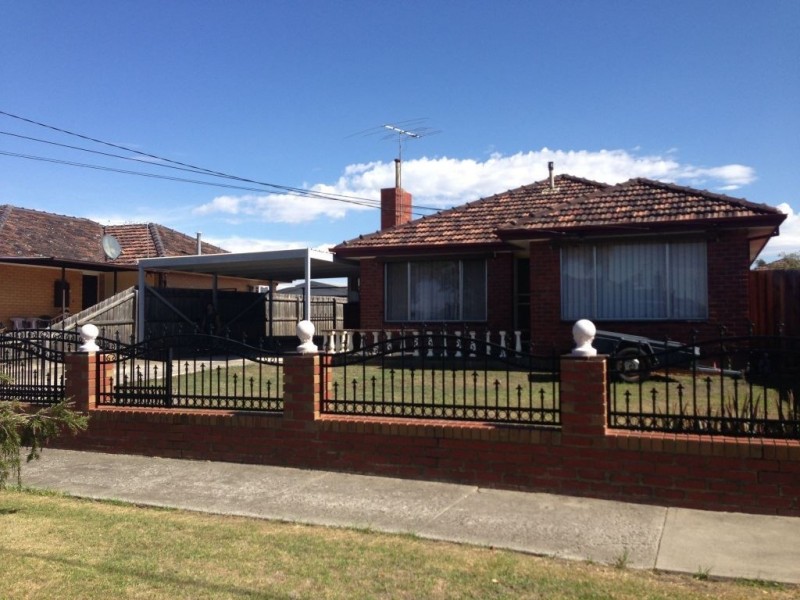13 Stella Drive, Thomastown VIC 3074