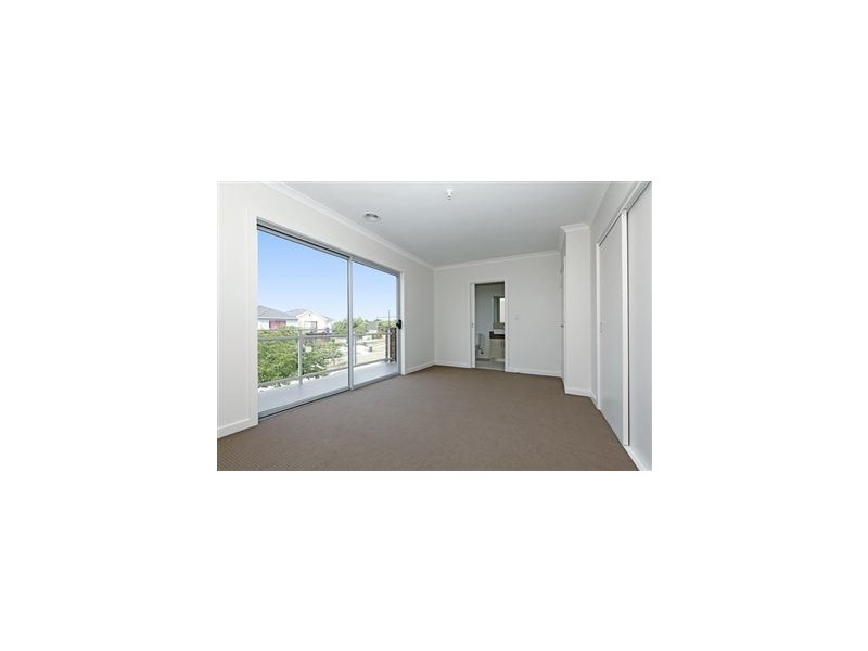 29 Mareborne Street, Epping VIC 3076