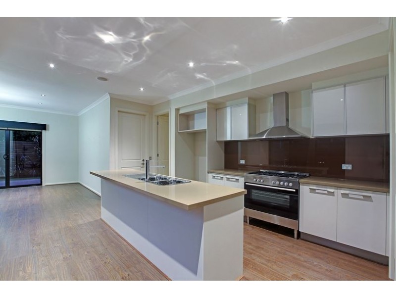 12 Corbett Avenue, Epping VIC 3076