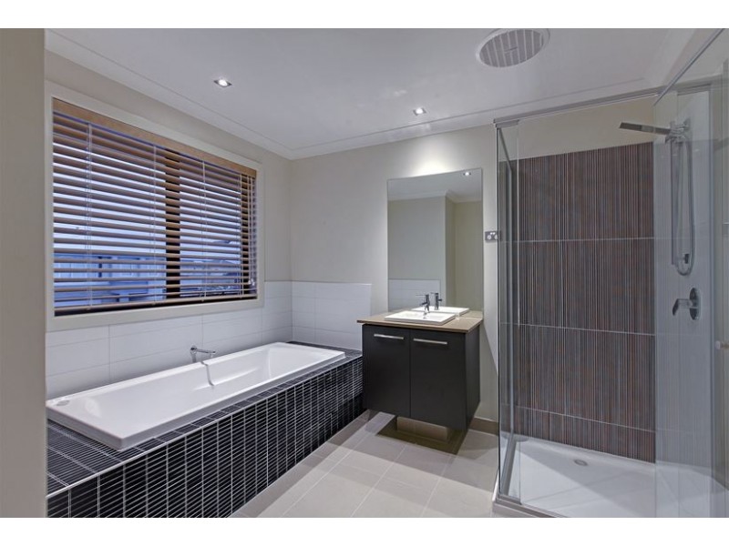 12 Corbett Avenue, Epping VIC 3076